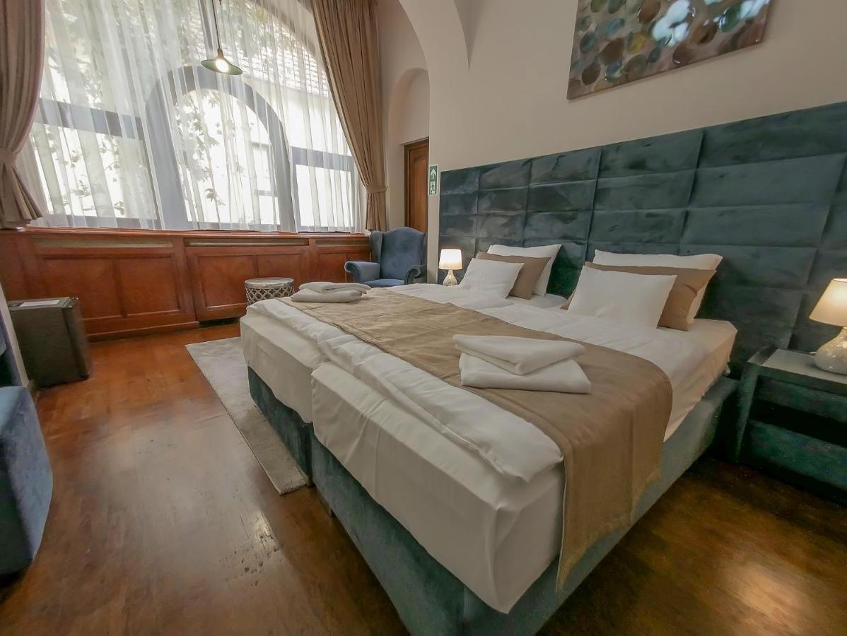 Hotel Belga Boutique Panzio Debrecín Exteriér fotografie